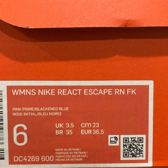 NIKE REACT ESCAPE RUNNING FLYKNIT PINK PRIME WOMEN SHOES - Picture 9 of 10